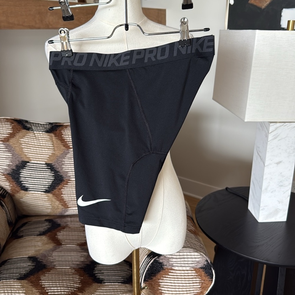 Nike Pro Dri-Fit Compression Shorts - Picture 2 of 7
